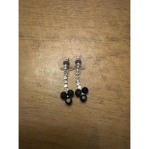 Silver Tone Drop Rhinestone Earrings With Black Stones On Bottom